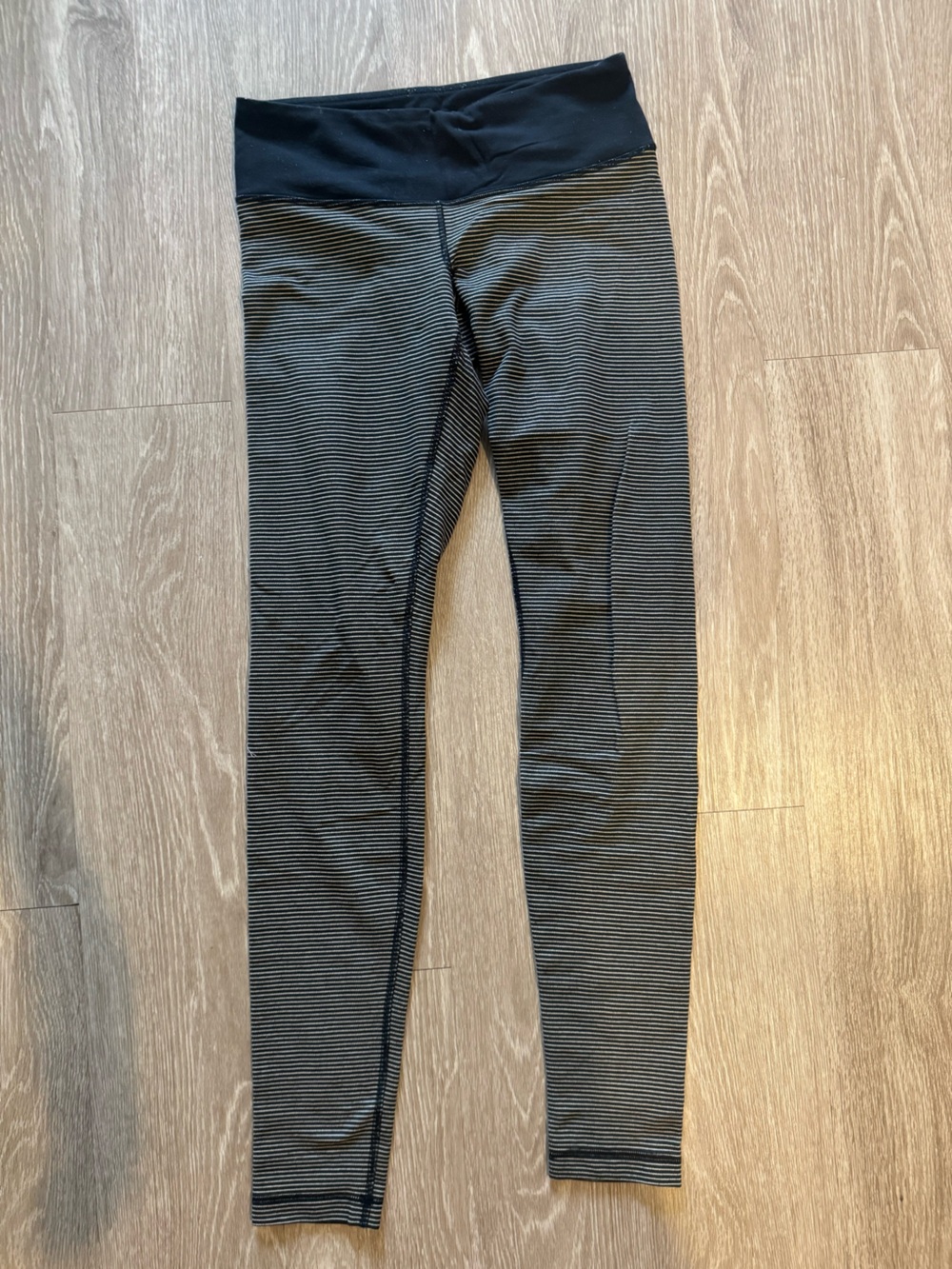 Lululemon striped leggings size 6